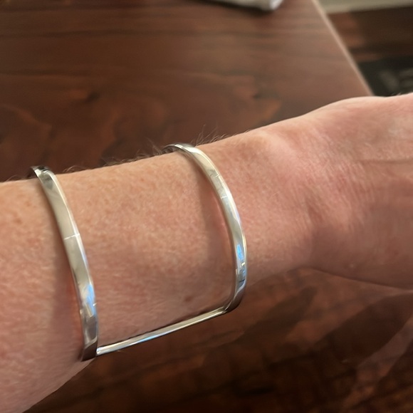 Two silver bracelets - Picture 3 of 5